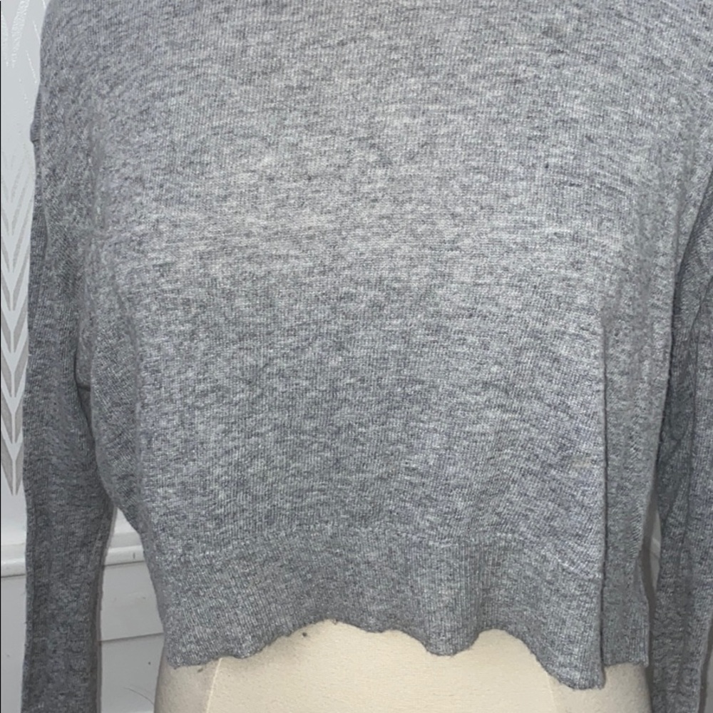Crop sweater - Picture 2 of 3